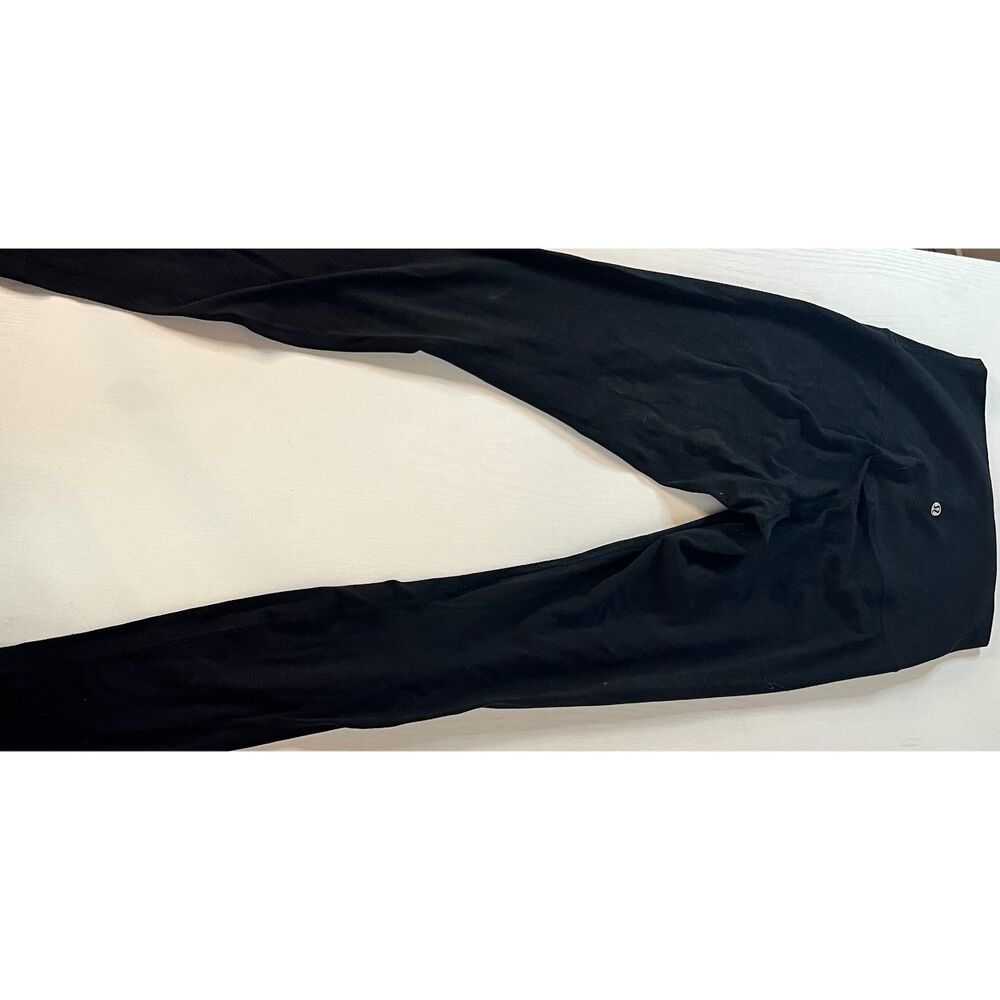 Lululemon Women's Black Speed up Tight Legging Size 28 Inseam/12in Waist